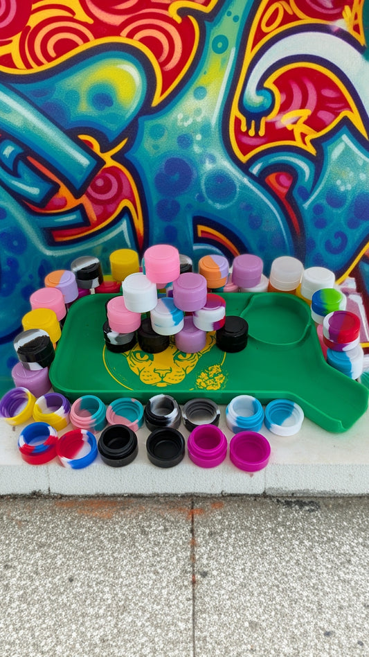 Silicone storage pots