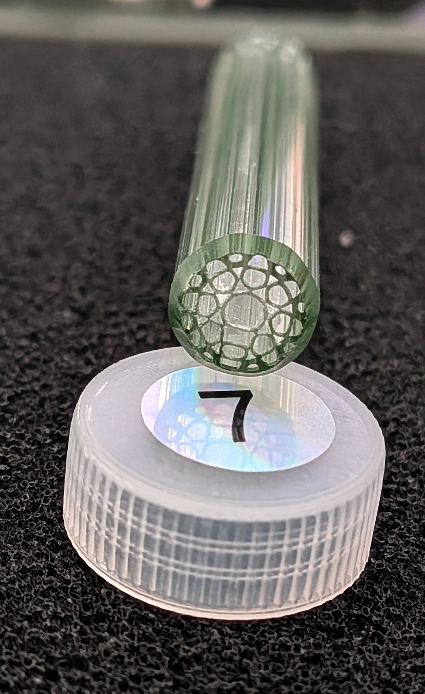 Sabai glass light green 7mm